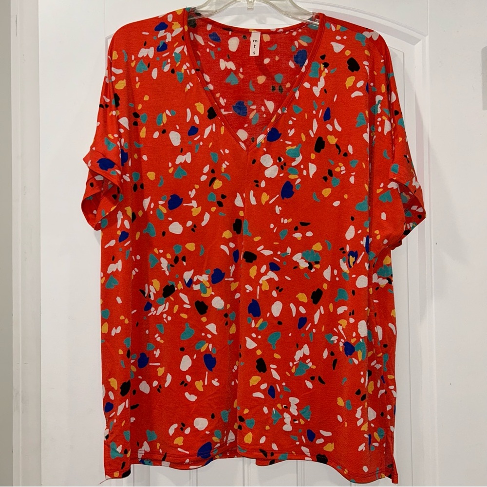 MTS Colorful Abstract Top Women’s Large